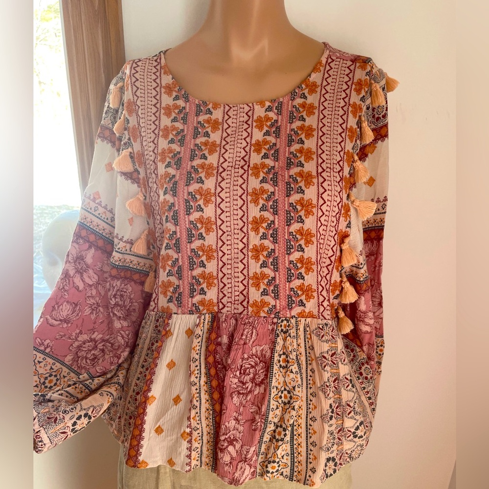 ❤️ 21”PTP M American Eagle boho blouse peasant floral embroidered look